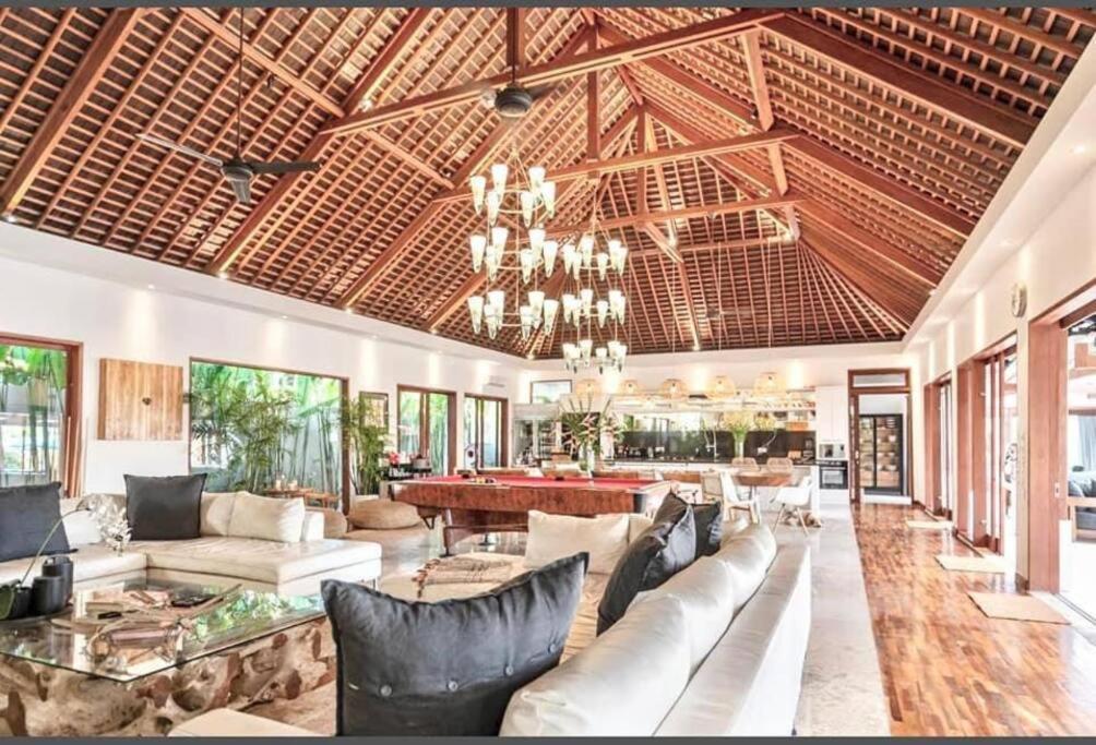 Villa Mimpi Nyata Canggu Εξωτερικό φωτογραφία