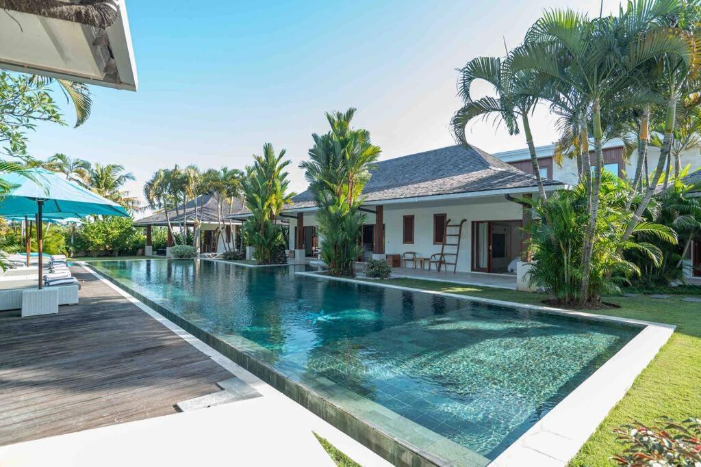 Villa Mimpi Nyata Canggu Εξωτερικό φωτογραφία